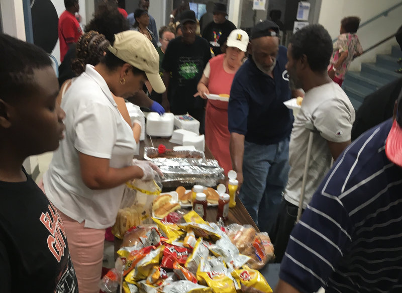 Woman uses couponing to feed 30,000 people in Need 