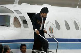Caso Snowden: Francia y Portugal prohíben vuelo de Evo Morales