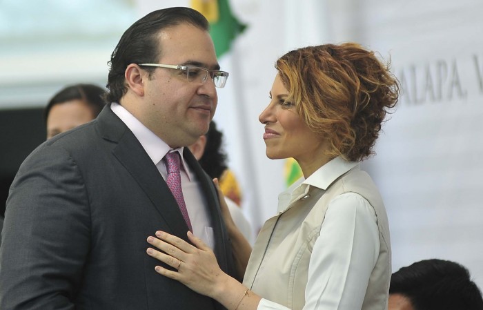 Va PGR contra Karime Macías y 15 presidentas del DIF.