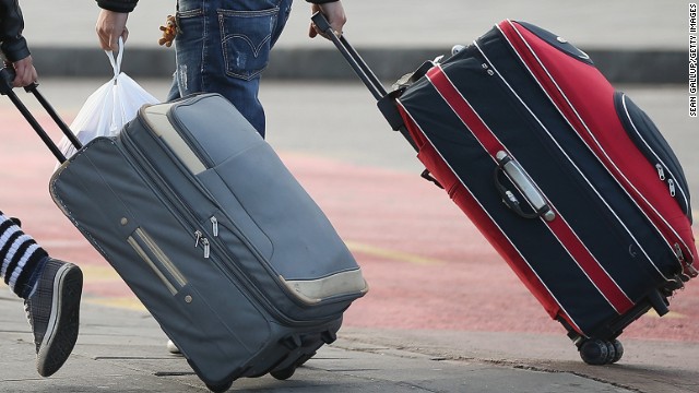 Venecia prohíbe las maletas con ruedas