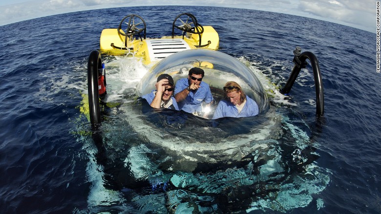 Amazing personal submarine you can actually pilot