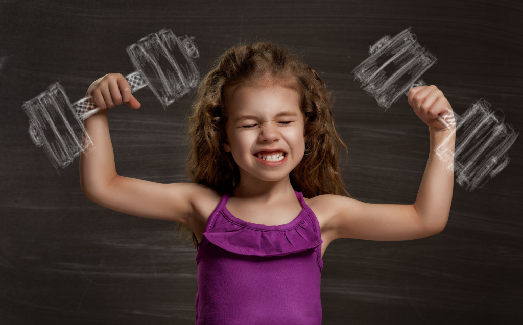 Should kids be lifting weights? We dug deep to find out