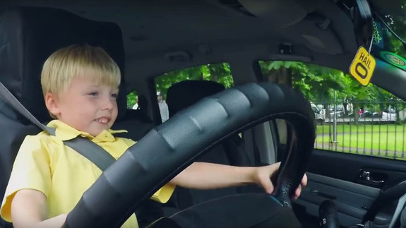 This 3-year-old taxi driver is really confusing people in Ireland