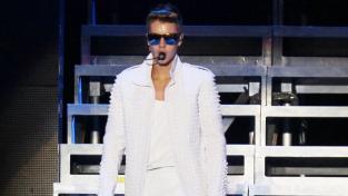 Justin Bieber suspendió su show en River