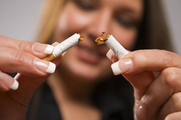 Los 10 remedios naturales más efectivos para dejar de fumar
