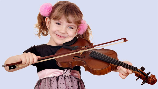  Para que el niño sea listo, mejor un instrumento musical que la tablet