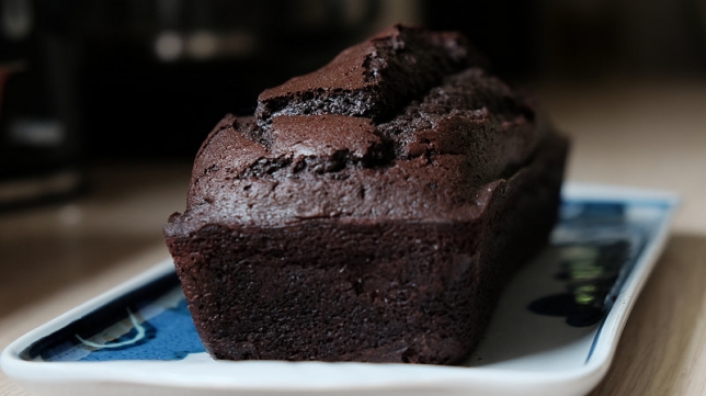 Desayunar pastel de chocolate ayuda a perder peso, según un estudio