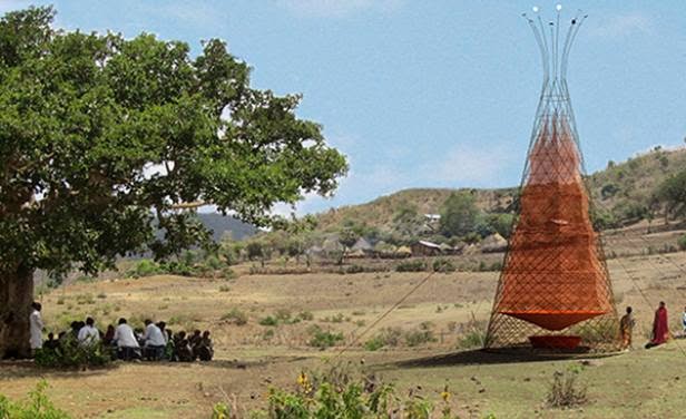 "Warkawater" ; Estructura de bambú y nylon capaz de recolectar agua a partir de la humedad del aire