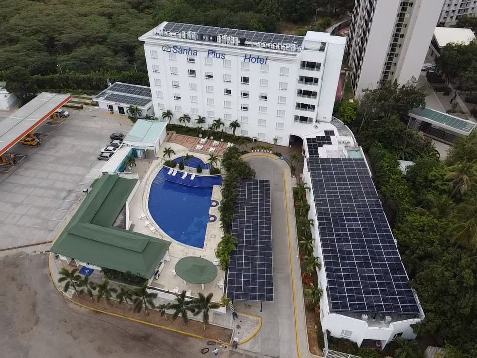Hotel en Colombia adopta energía solar en sus instalaciones