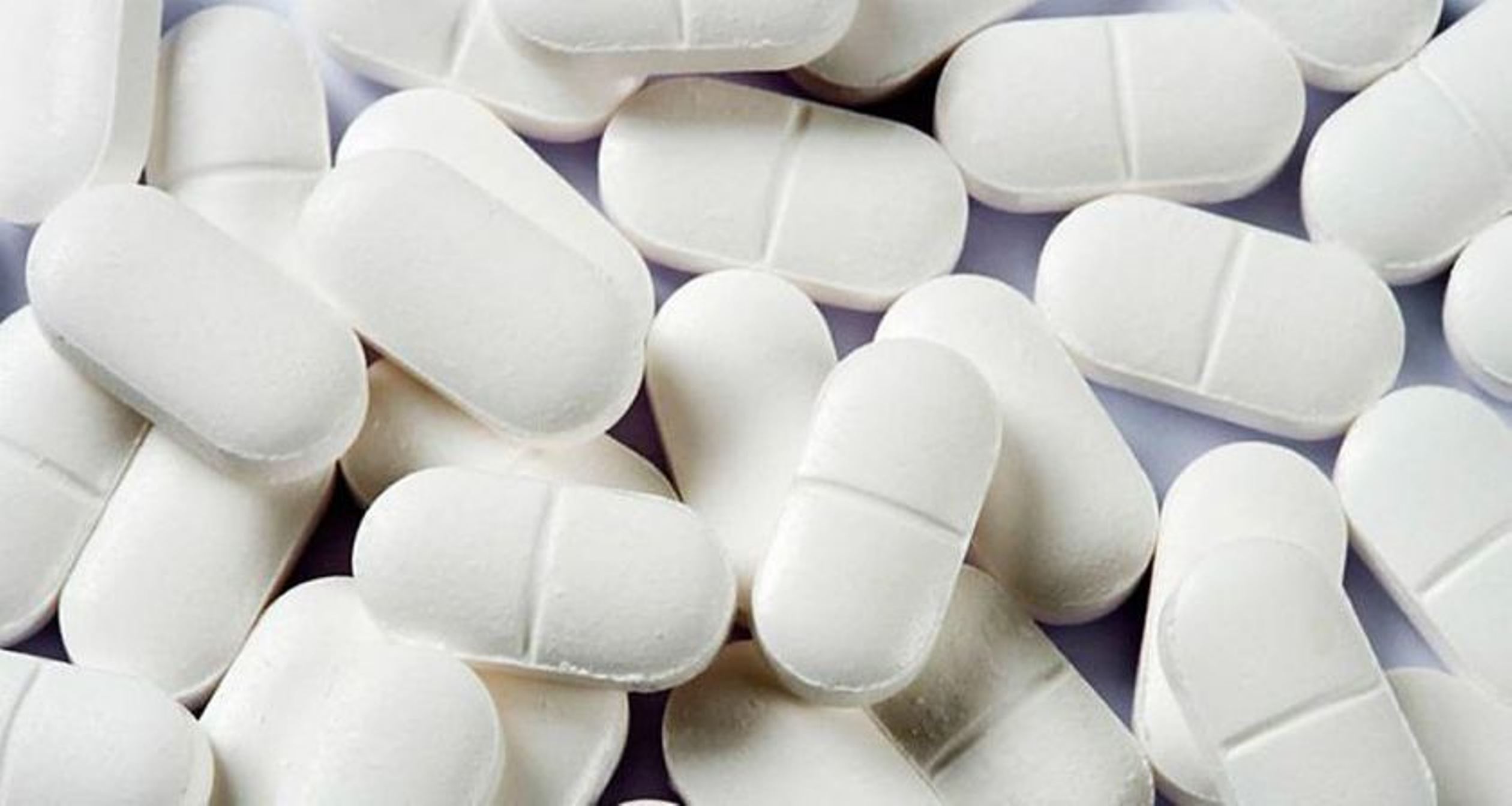El ibuprofeno no agrava la Covid-19 y hay resultados preliminares muy esperanzadores con el fármaco