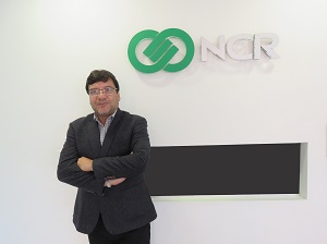 Director de Ventas para el sector Financiero en NCR Colombia