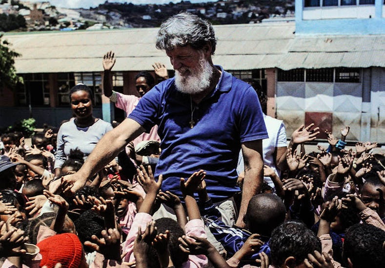 El hombre que rescató a miles de la pobreza extrema y es candidato al Nobel de la Paz