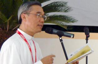 Un sacerdote vietnamita en la lista de los 100 héroes de la información