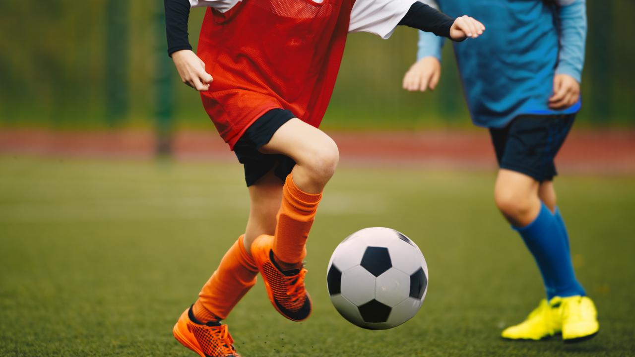 A qué edad se puede ser entrenador de fútbol: requisitos y estudios necesarios