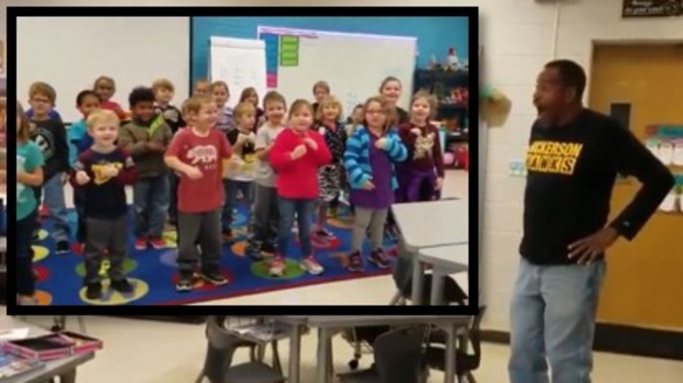 Kindergarten kids sing Happy Birthday with sign language for their deaf custodian