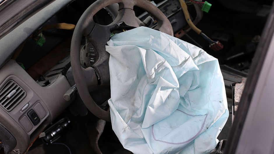¡De terror! Miles de conductores deberán cambiar sus 'airbags    pues podrían ser mortales