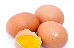 ¿Es malo comer un huevo diario?