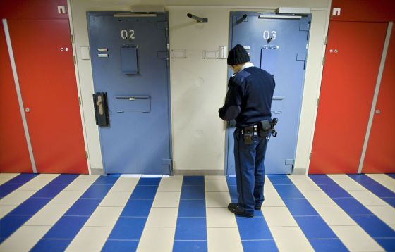 Holanda quiere que los reclusos paguen 16 euros diarios por estar en la cárcel