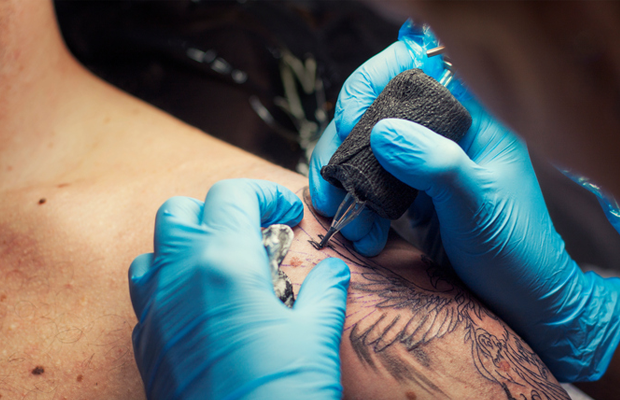 5 dangerous health risks of tattoos