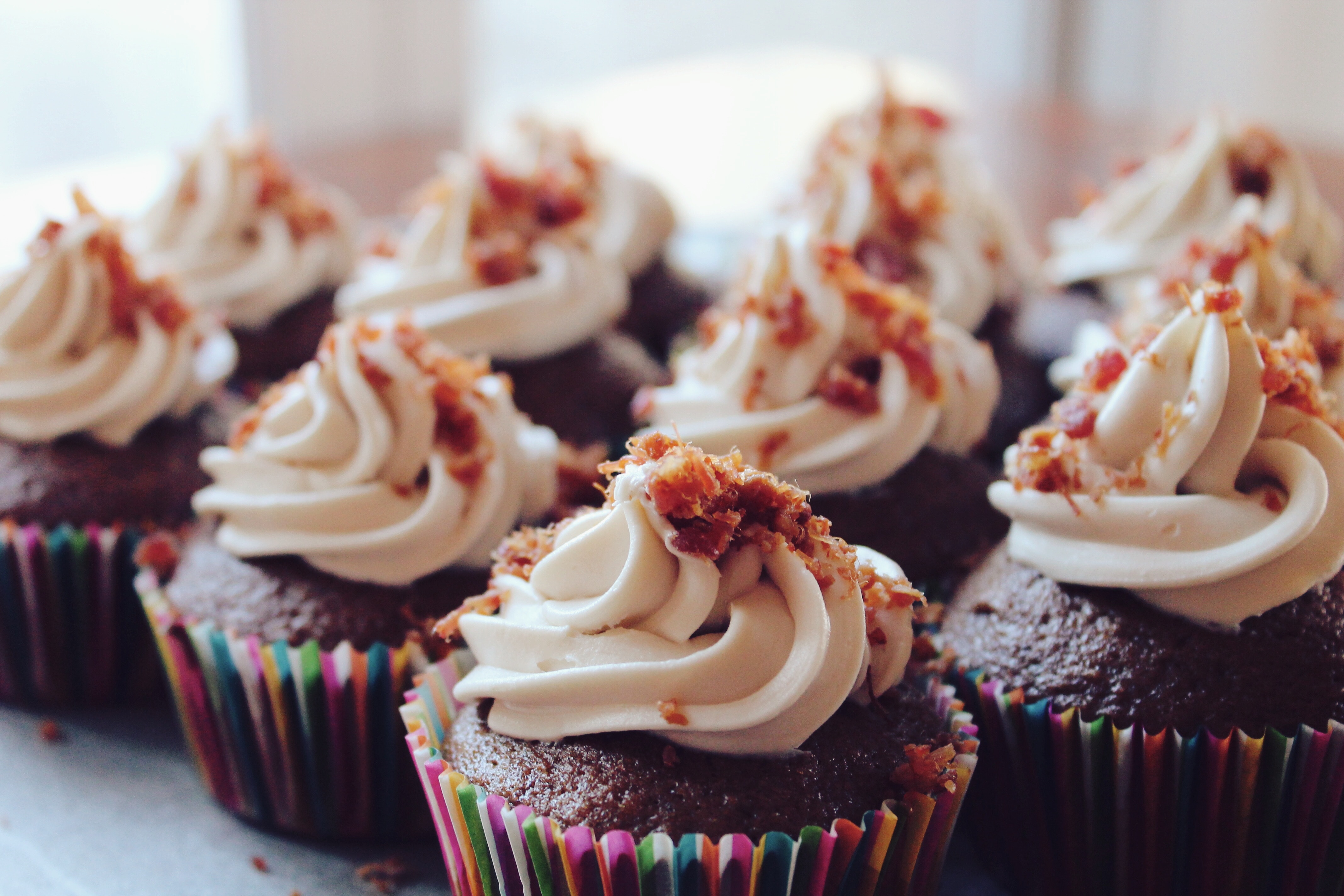 Fácil y rápido: ¡aprende a preparar estos cupcakes en el microondas!