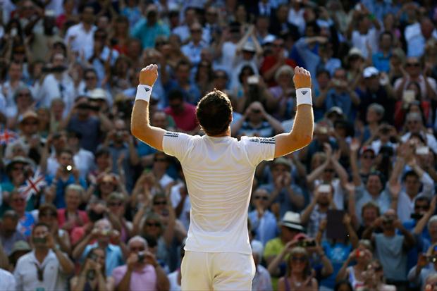 Andy Murray aplastó a Novak Djokovic y es el nuevo campeón de Wimbledon