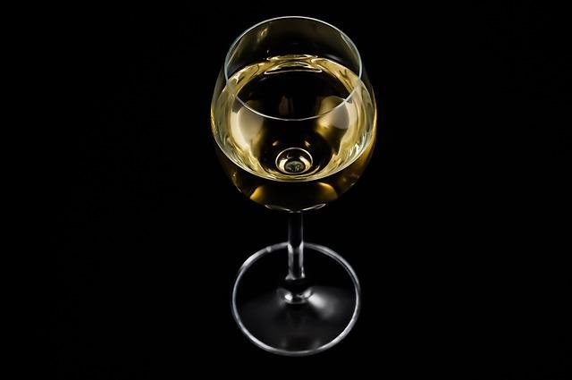 Esto es lo que debes saber sobre el delicioso Vino Blanco