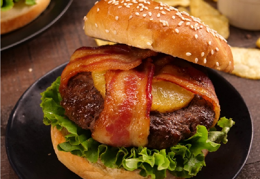 Piña en la comida: ¿sí o no? Esta hamburguesa podría volverte un fan de la piña 