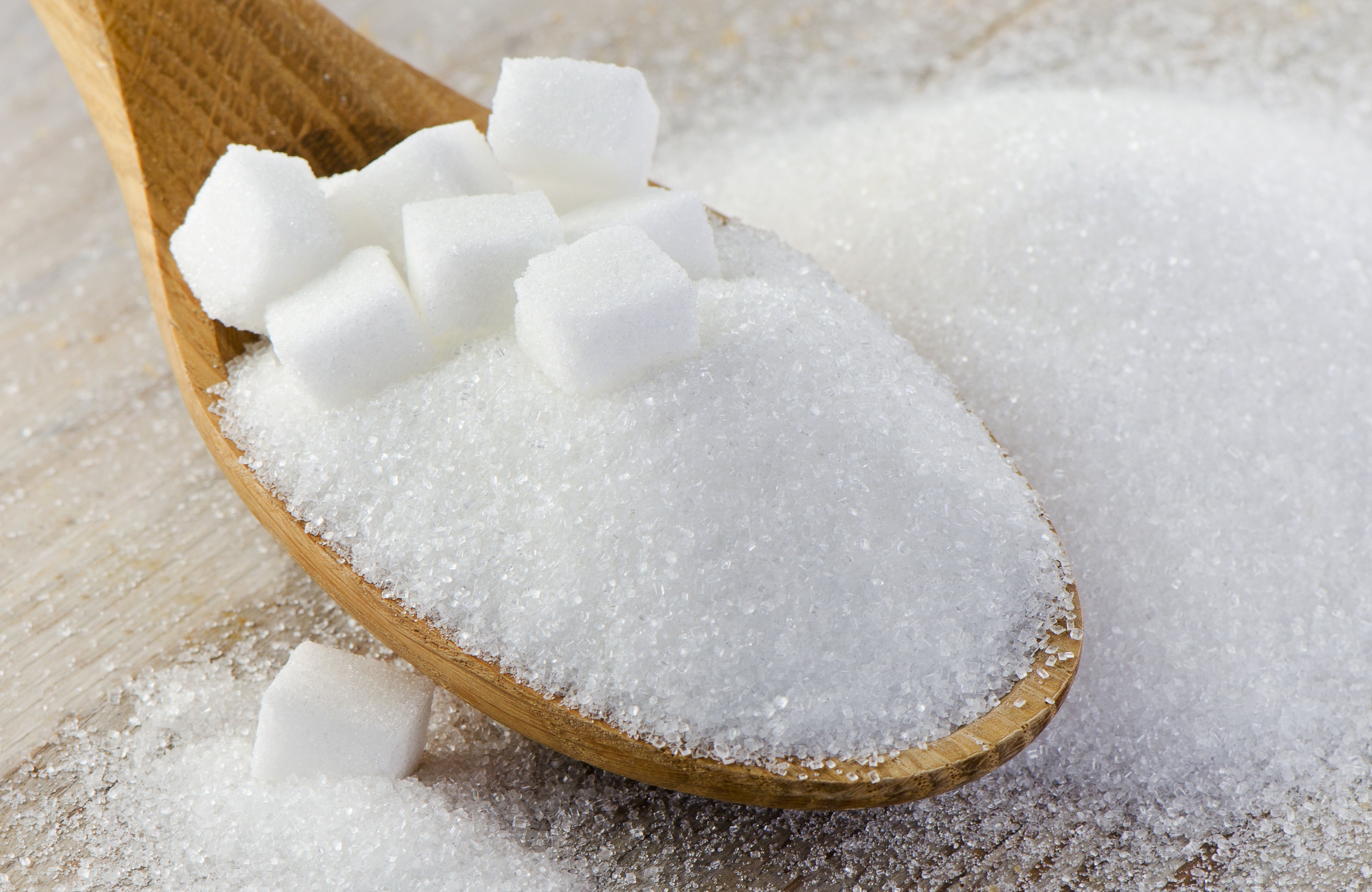Señales de que eres adicto al azúcar y 3 maneras de superarlo 