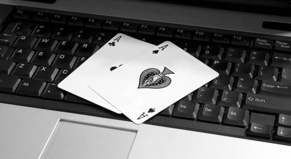 How it works the psichology of online poker 