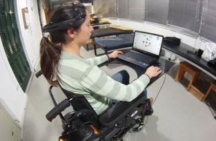 Diseñan en Rosario una silla de ruedas que se mueve desde el cerebro