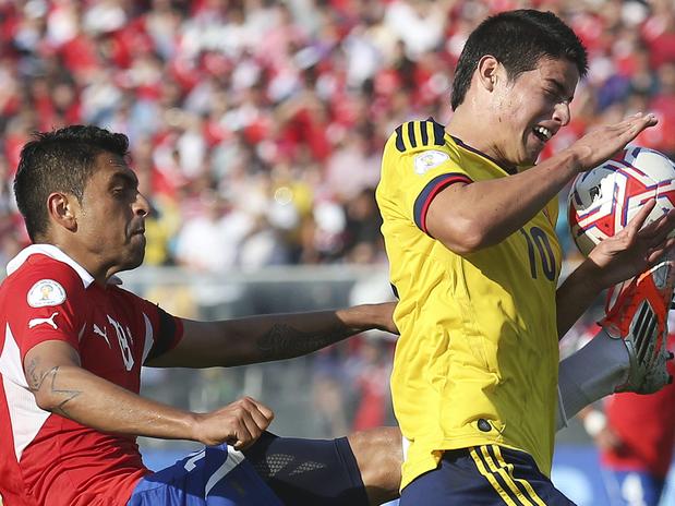 En una gesta épica, el equipo colombiano remontó, empató 3-3 frente a Chile y está en Brasil.