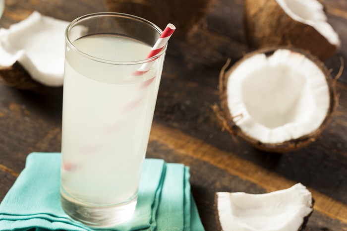 Qué sucede en tu cuerpo cuando bebes agua de coco