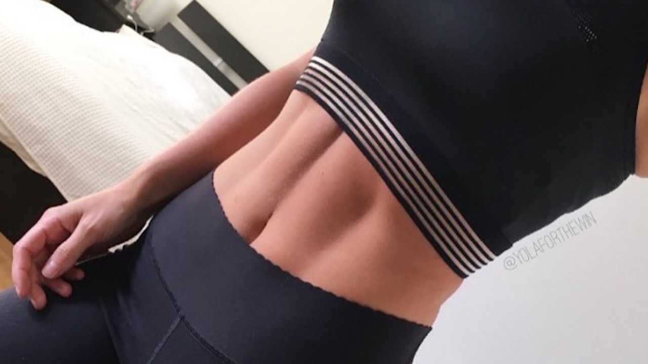 'Ab Crack' is the new thigh gap     and it's just as dangerous