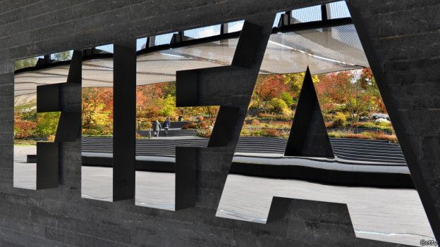 Escándalo en la FIFA: ¿Por qué renunció su presidente?