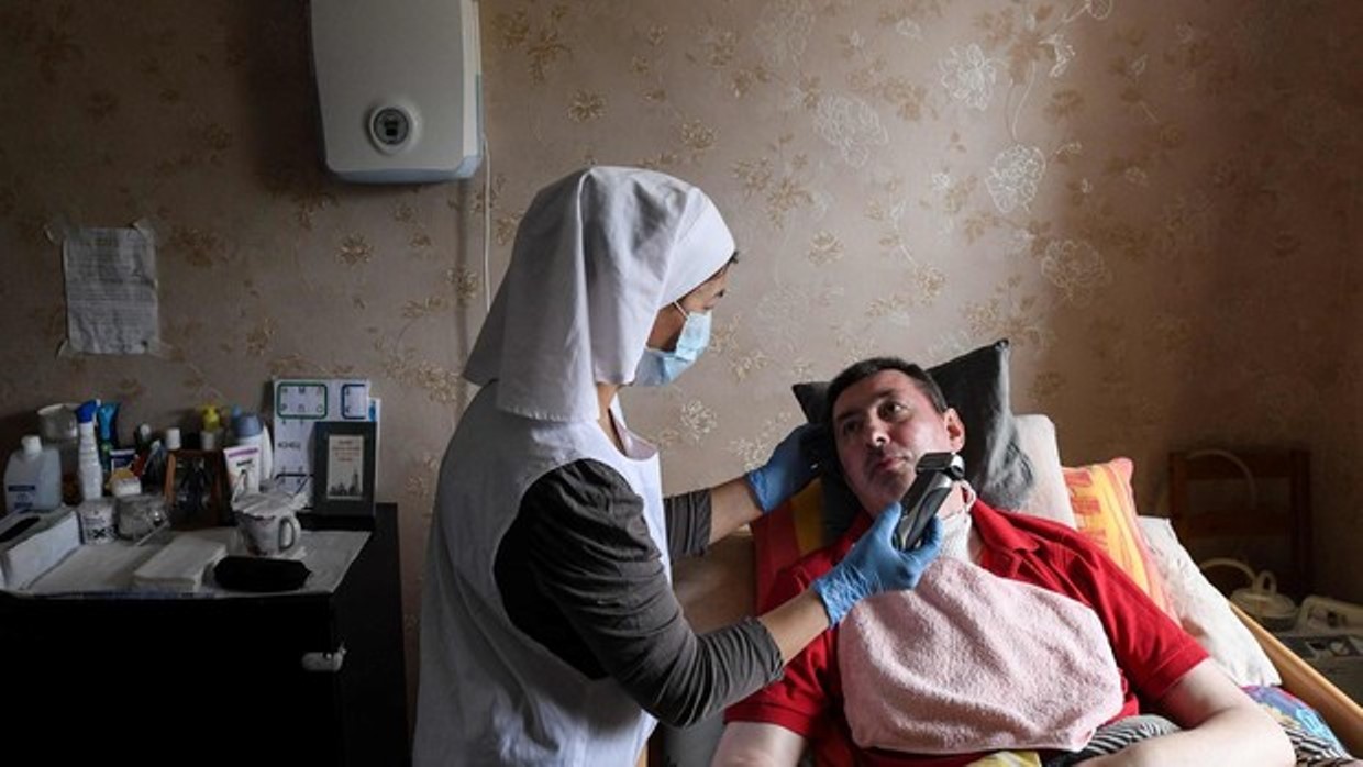  Un reputado médico ruso cree que el coronavirus "se ha quedado sin aliento"