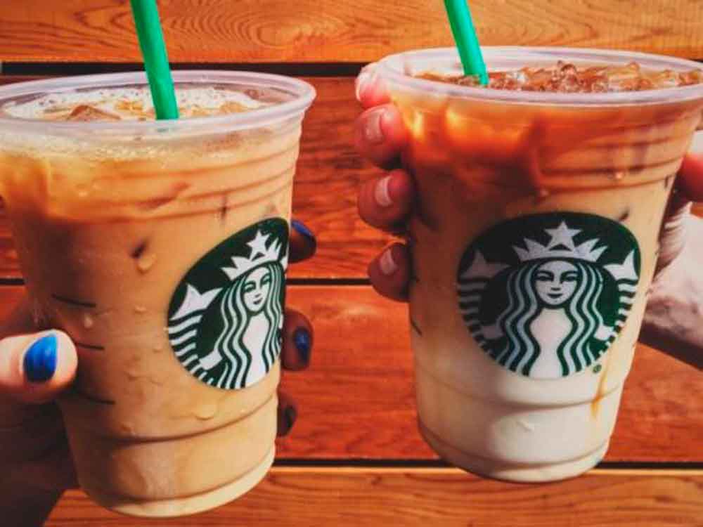 BBC: existe materia fecal en las bebidas refrigeradas con hielo de las cafeterías Starbucks