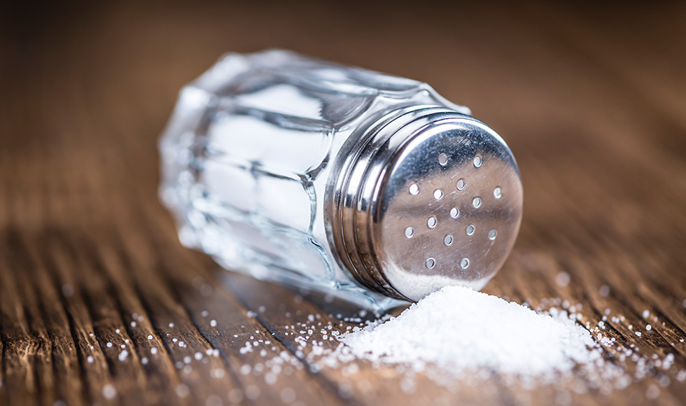 Salt consumption factors in multiple sclerosis development